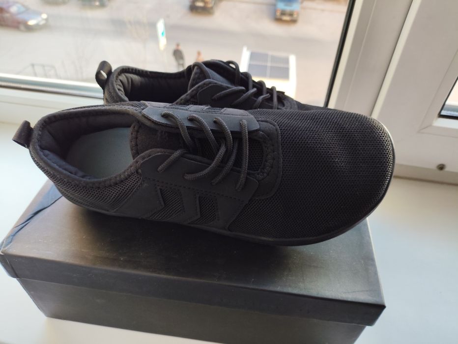 Кроссовки мужские дышащие под форму стопы