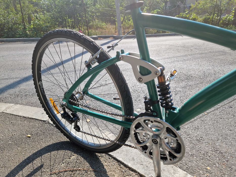 Vand bicicleta full suspension pentru oras