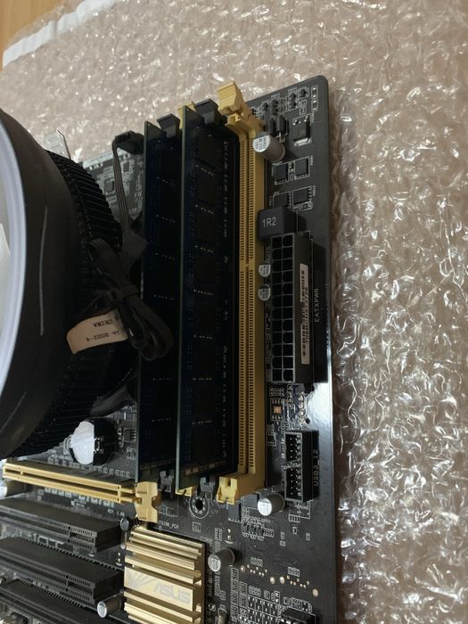 Kit PC Placa De Baza + Processor + Ramii