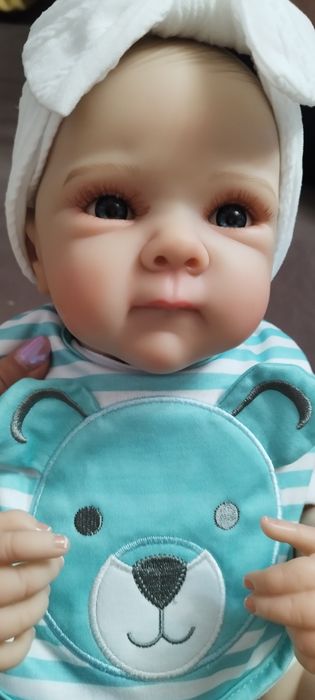 Реалистично бебе 45 см с изцяло винилови тяло