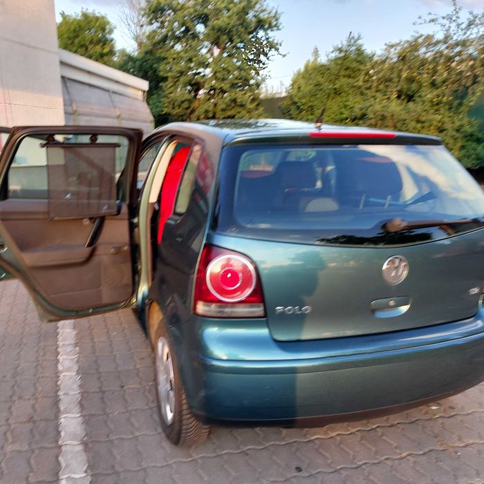 Vand Volkswagen polo 1.2 Attractive UNIC proprietar