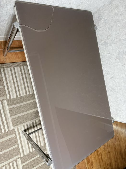 Стол и 3 стула полный комплект