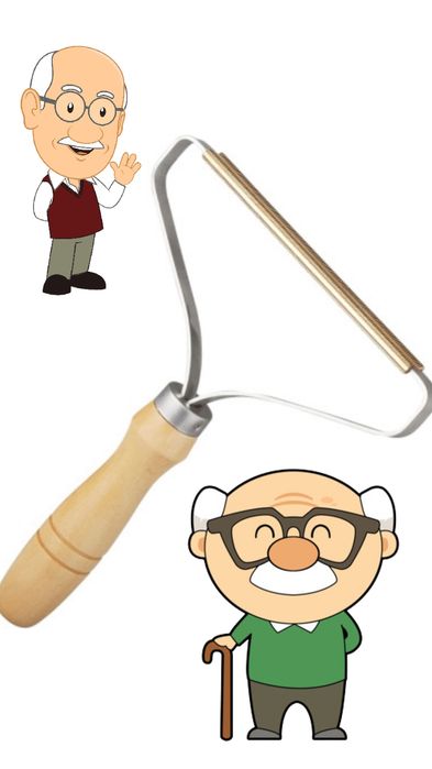 Скребок для чистки ковра и одежды