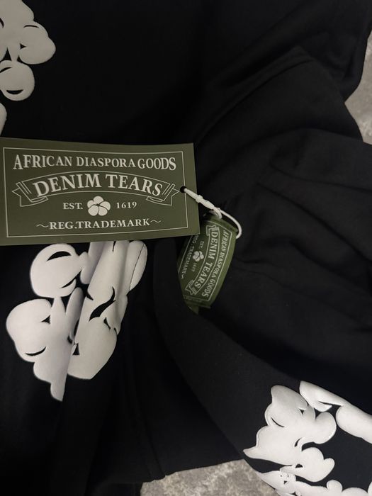 бренд denim tears худи