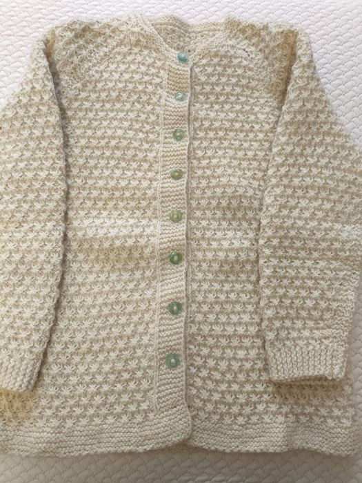 Дамска жилетка  100% Вълна