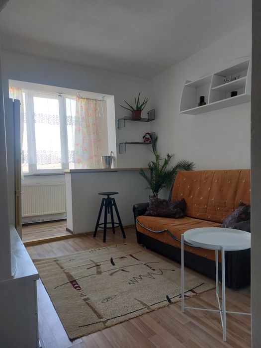 Vand apartament cu o camera