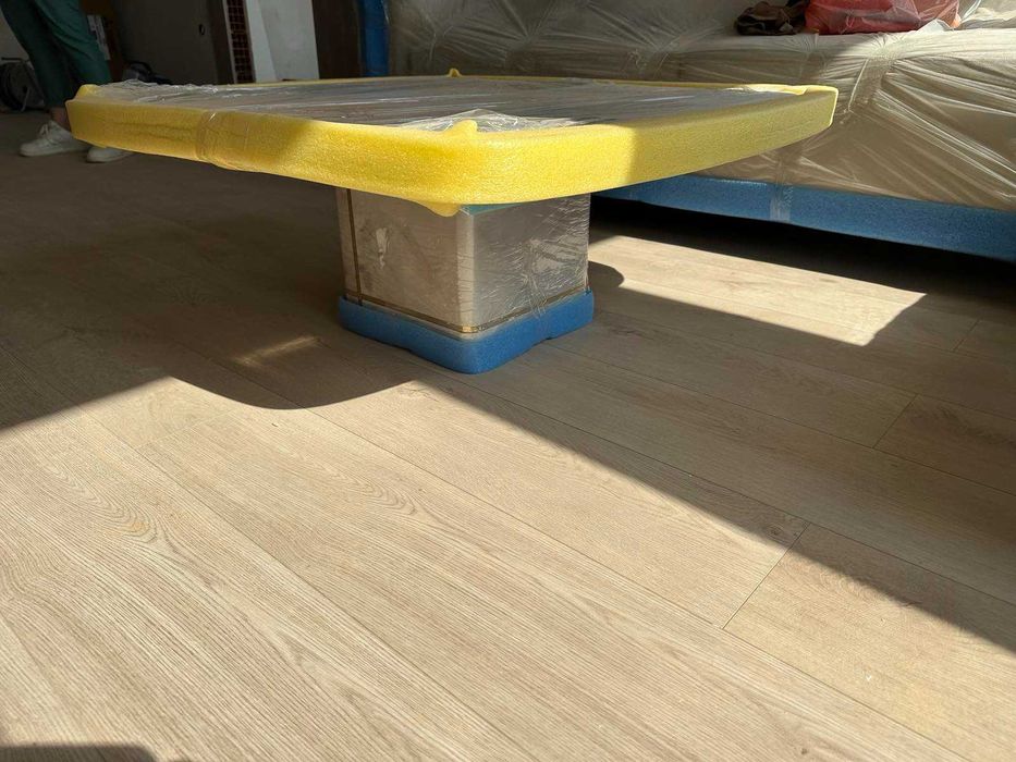 Модерна холна масичка