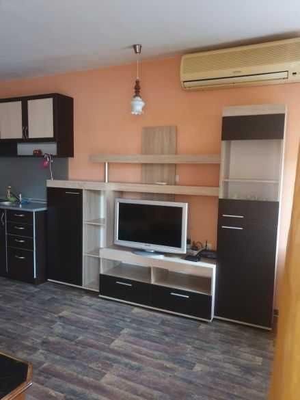 Дава се под наем Едностаен апартамент в Бургас, Възраждане - 55 кв.м за 165 € - Снимка #7