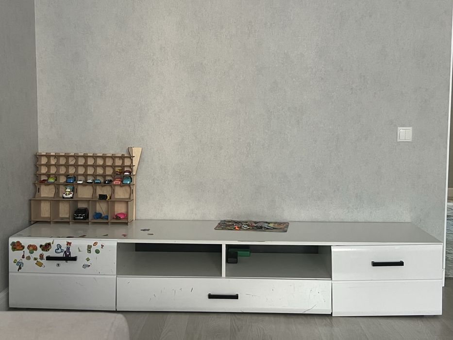 Продам Тумба тв