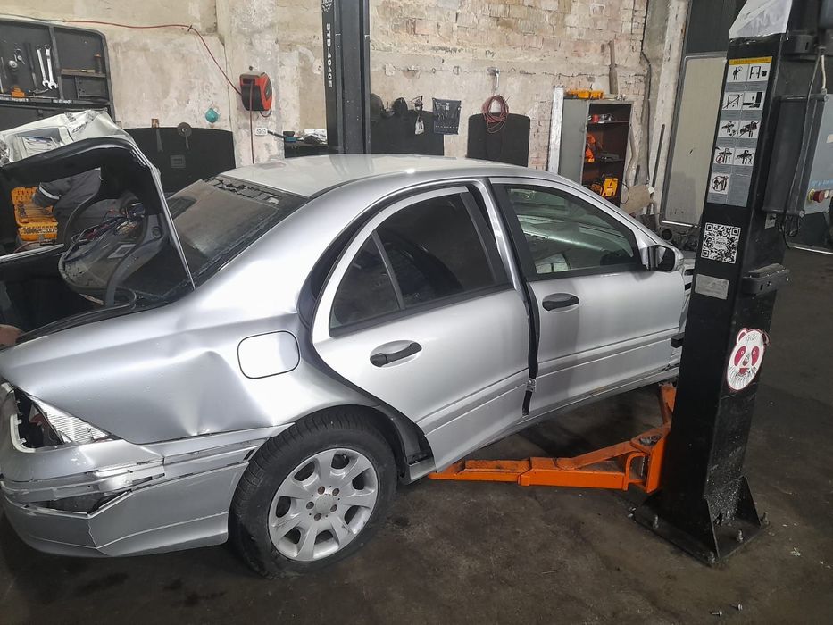 Brat bascula spate Mercedes-Benz C-Class W203/S203/CL203 [facelift] [