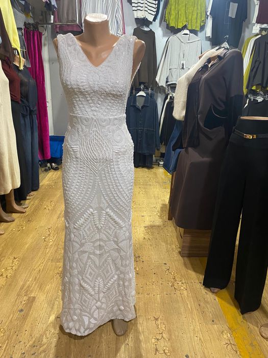 Продам красивое платье