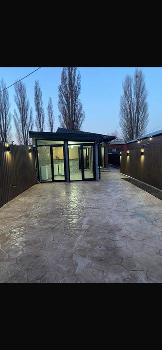 Direct la proprietar, hala + birouri