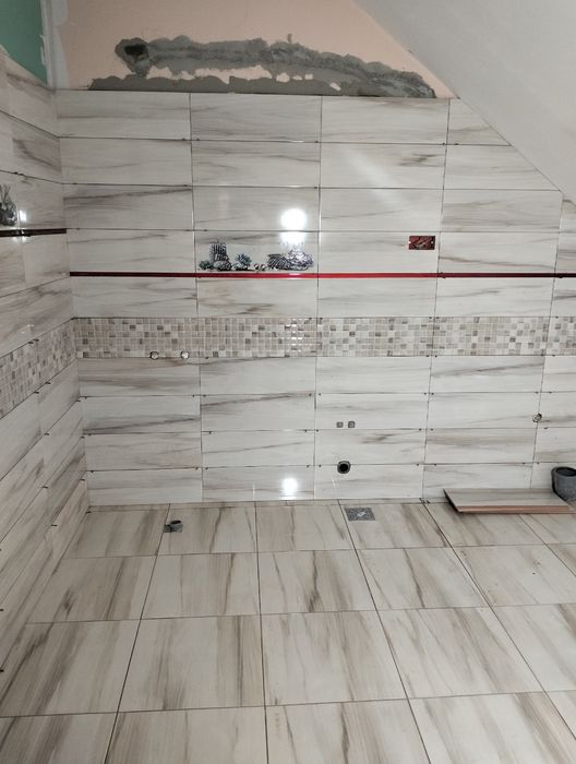 Execut lucrari de constructii,interior si exterior