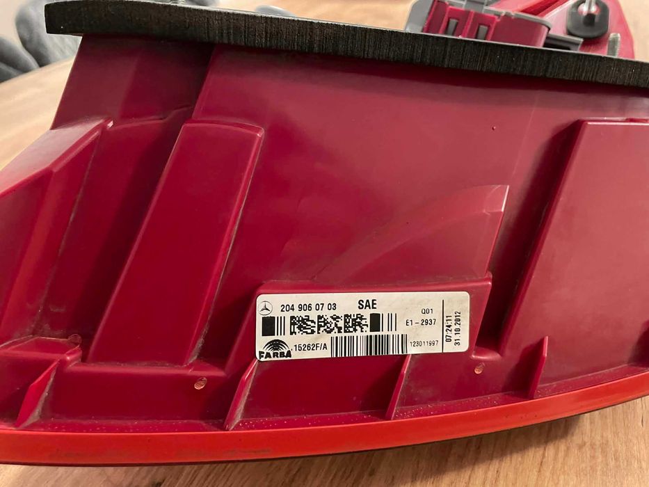 2 броя Стопове за Mercedes W204 C-class