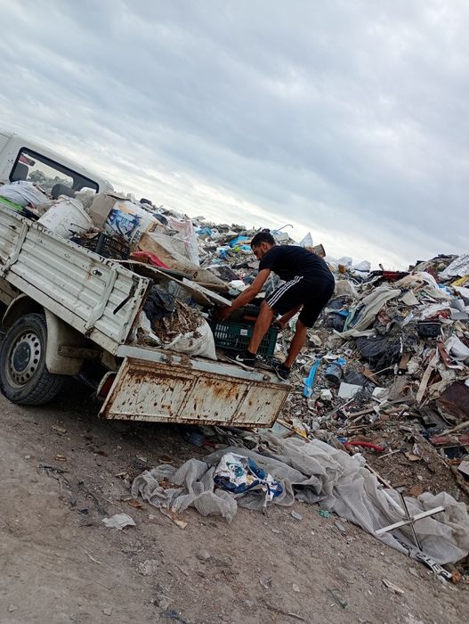 Debarasați , Mutari , Curățenie