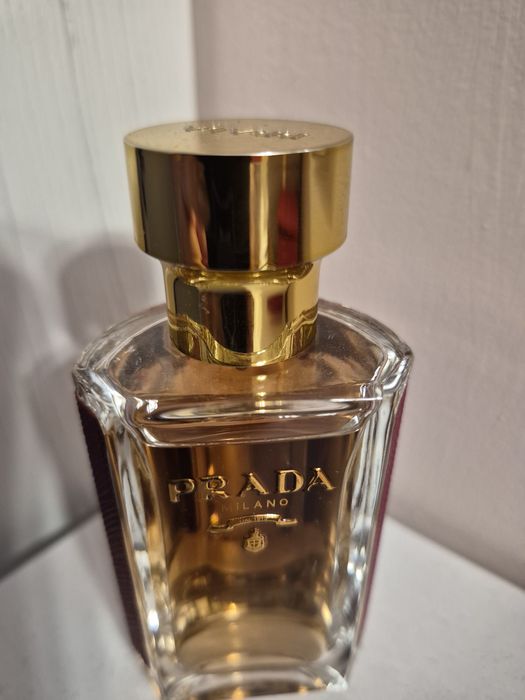 Парфюм Prada La Femme Intense ползван веднъж