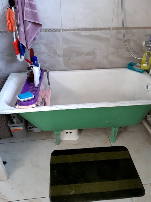 Ванна чугунная советская