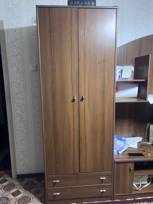 продается шкаф стенка