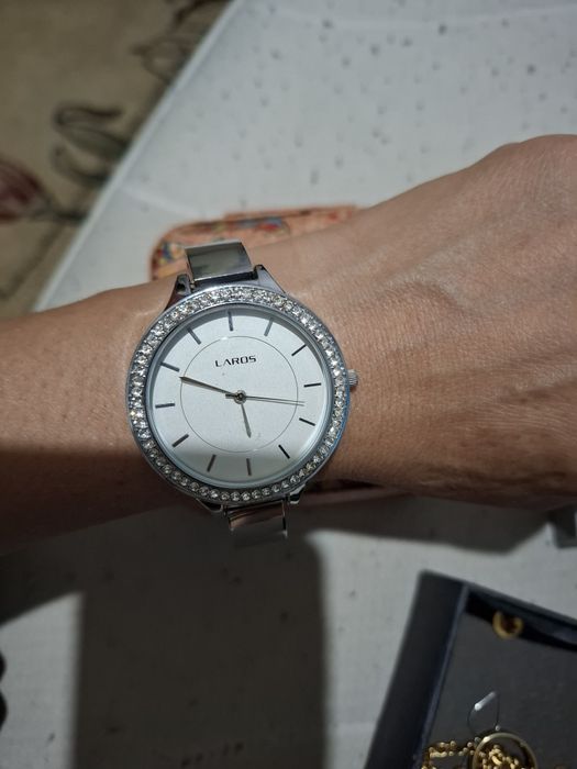 Аёллар соати женский чыси