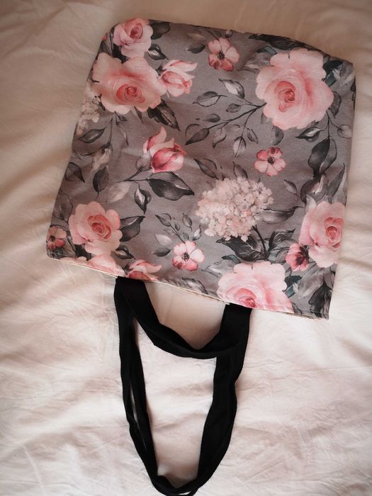 Ръчно изработена дамска чанта от плат