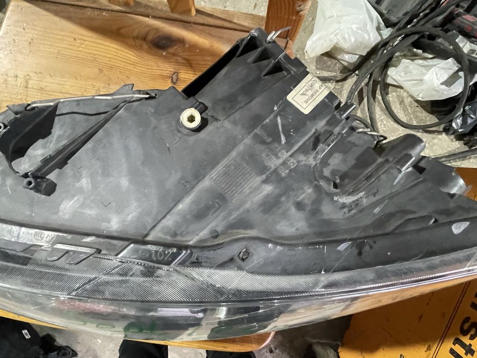 Фарове за Seat Leon 2015