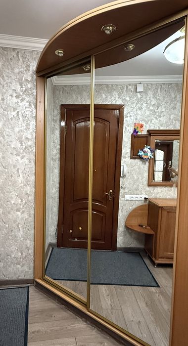 Шкаф в корридор