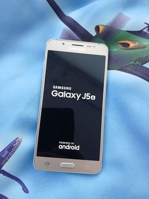 Telefon Samsung Galaxy pret 140lei