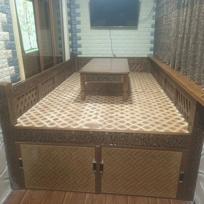 Тапчан сури каравот