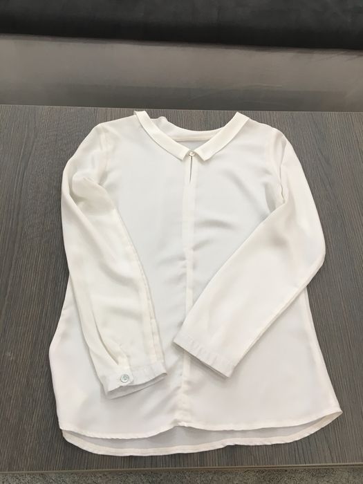 Vand doua camasi dama marimea M.