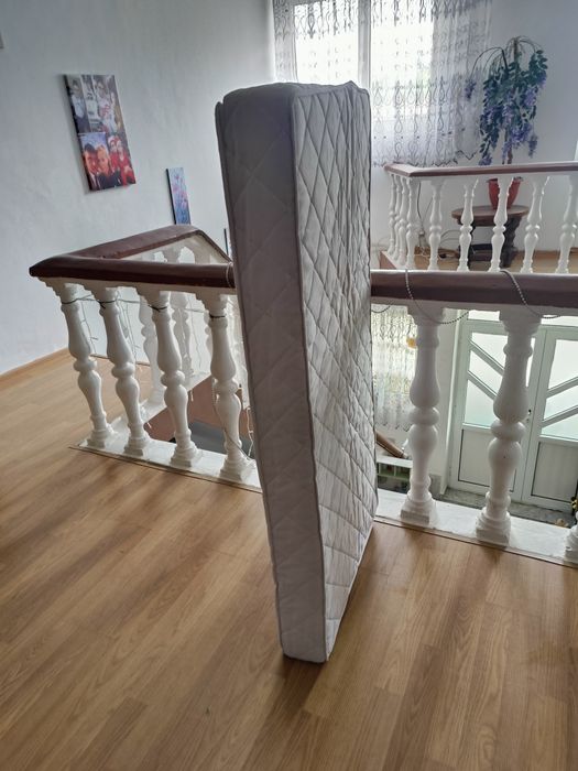 Vând saltea de cocos pentru pătuț