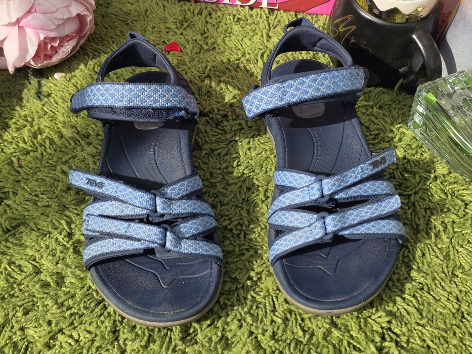 Teva сандали N36