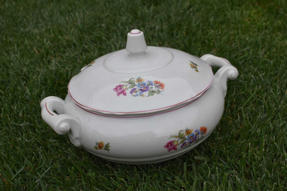 красив супник супник