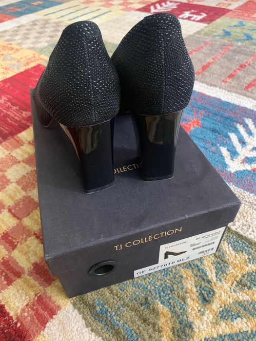 Женские кожаные туфли