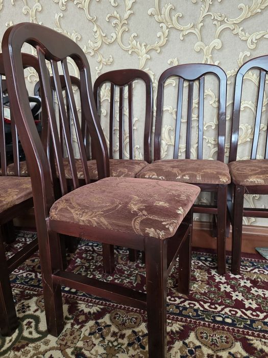 Стулья, стулдар.