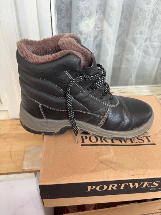 Сапоги спец обувь 42 размер