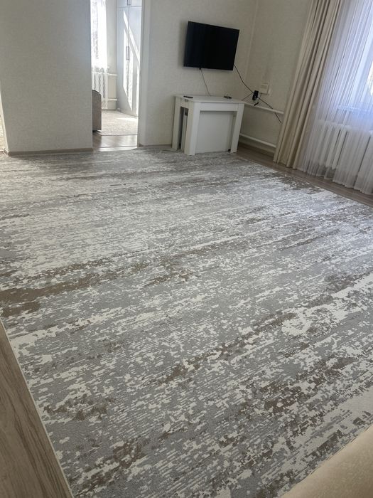 Продам отличный ковёр