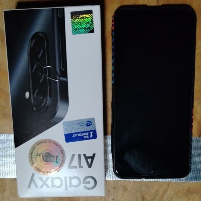 Samsung A17 yangi