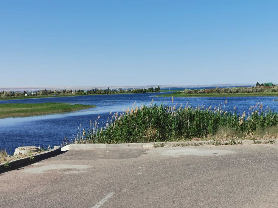 Продается Коммерческий участок 68 соток.