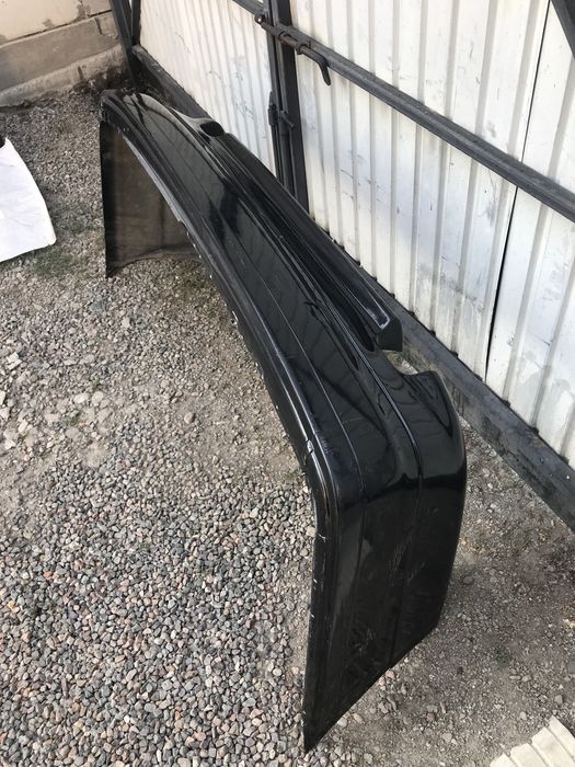 Бампер BMW E38 задний