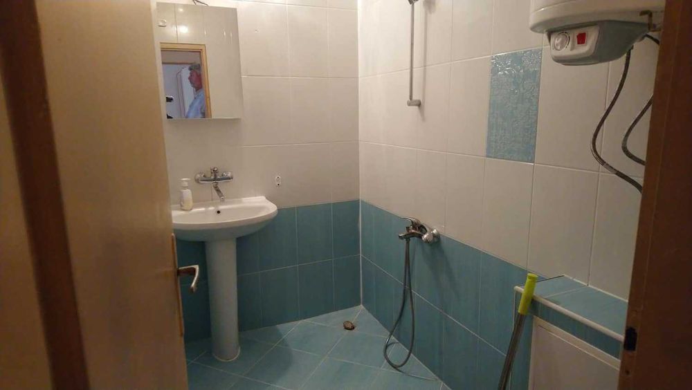 Дава се под наем Тристаен апартамент в Пловдив, Гагарин - 74 кв.м за 255 € - Снимка #6