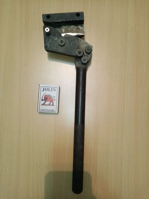 Продам рычажные ножницы!