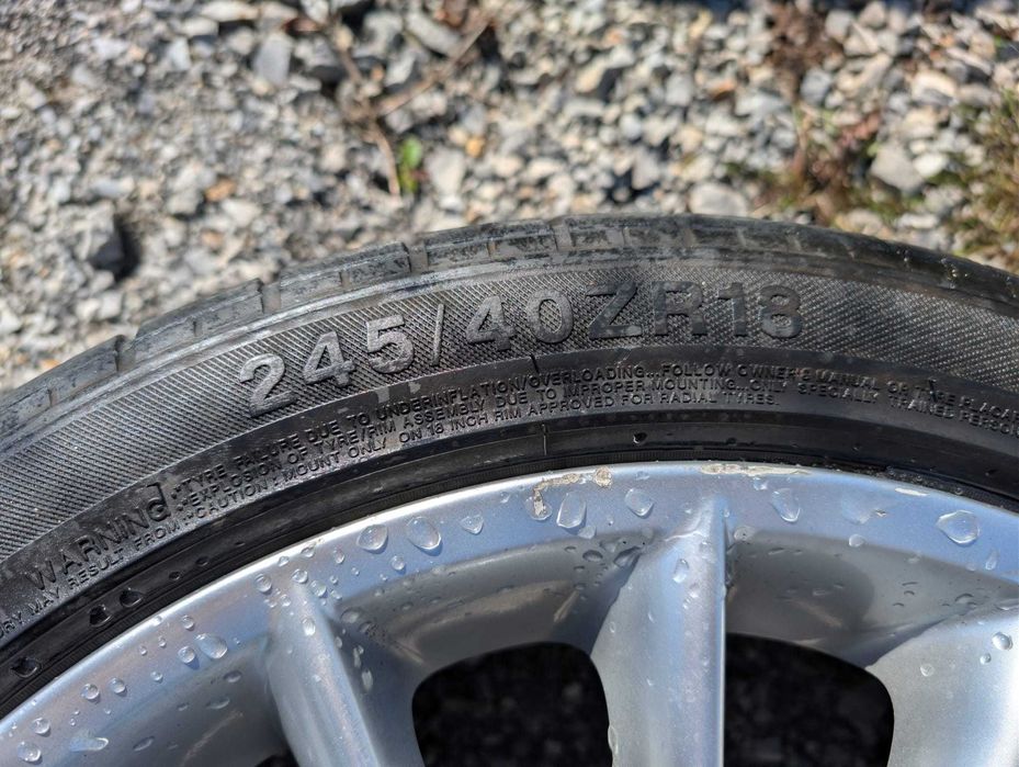 Volvo 5X108 - 18 цола - 63.4 Централен отвор с гуми 245-40-18 (летни)