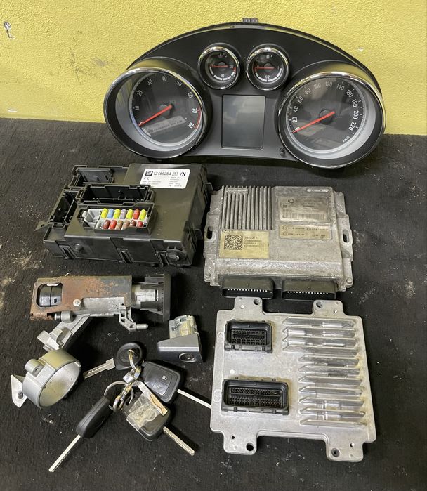 Kit Pornire Opel Meriva B 1.4 Turbo an 2011/2017 Pret 1000 lei