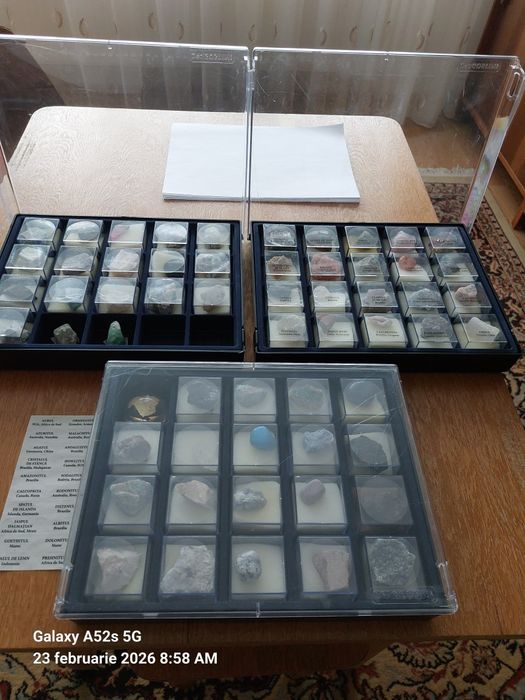 Vand colecție pietre semiprețioase