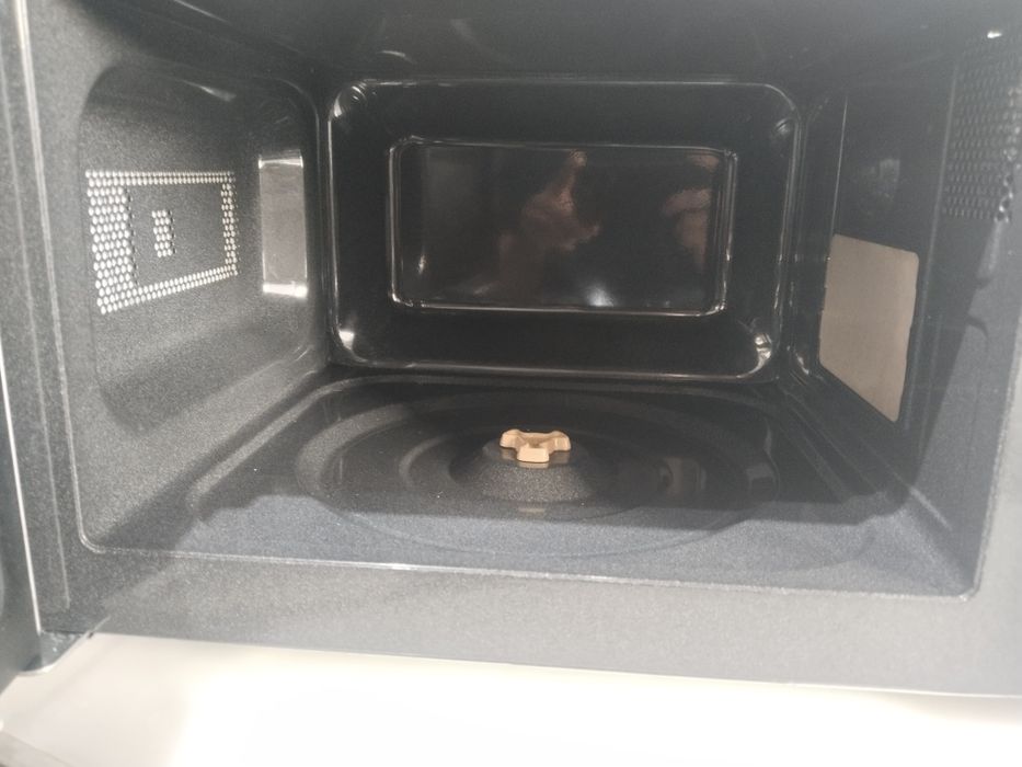 Микроволновка рабочий