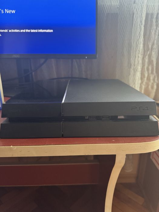 PlayStation 4 FAT 500GB + Custom Controller
