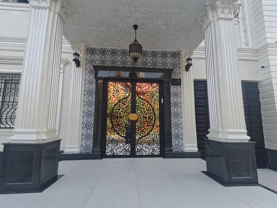 Уборка квартир и домов качественно и быстро вызов клинеров девушек