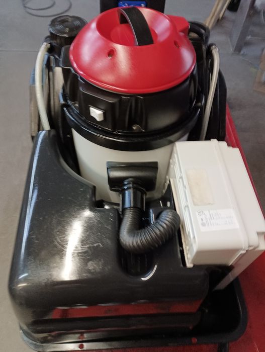 Професионален парочистач Portotecnica Steamer Jet