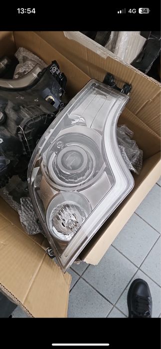 Far stanga mercedes mp5