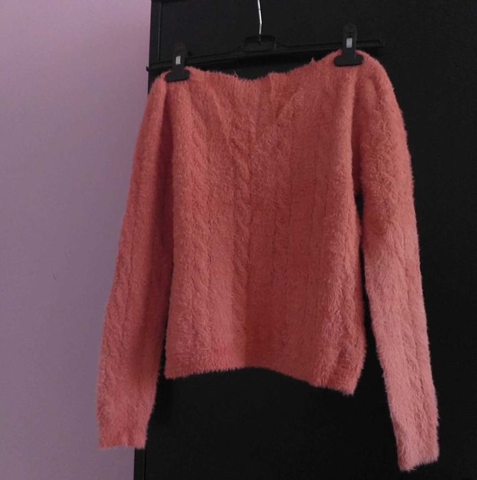 Лот от пухена блузка с къси панталонки